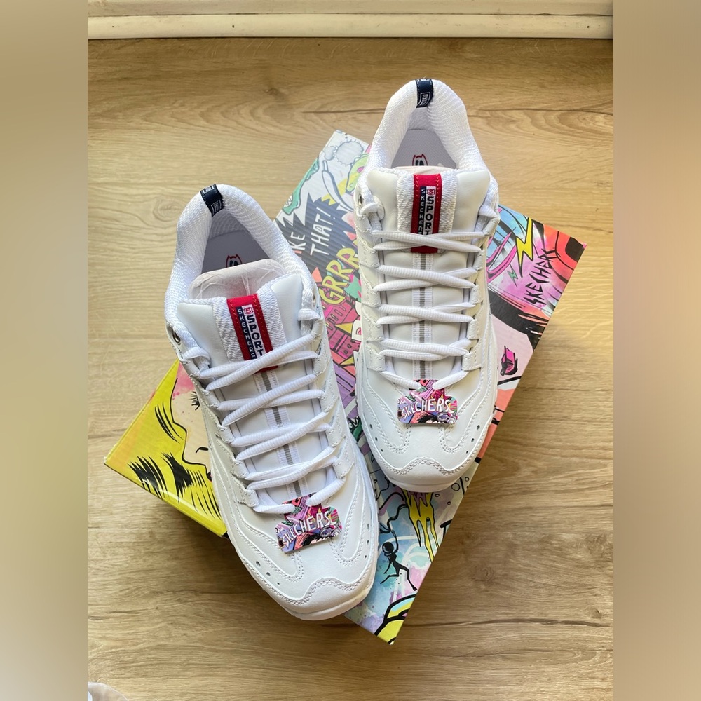 Skechers Energy Sneakers Women’s Size 10 New White with Red